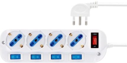 Multipresa a 4 posti commutabile singolarmente con inserti per prese a 45°